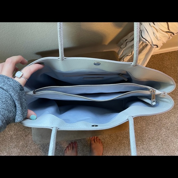 Marc Jacobs Tote - Picture 3 of 7